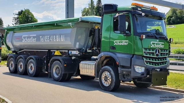 mercedesschlepperschwarzmueller